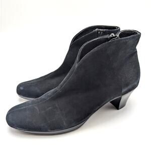 Munro Robyn Block Heel Boots Women's Side Zip Black Suede Size US9.5 EU40